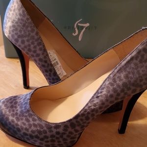 Talbots cheetah heels size 6.5